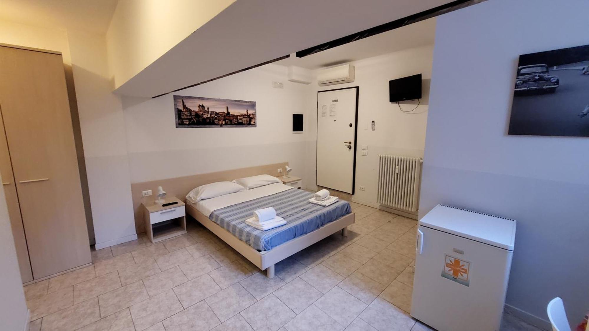 Hb Bonomelli 15 Hotell Bergamo Eksteriør bilde