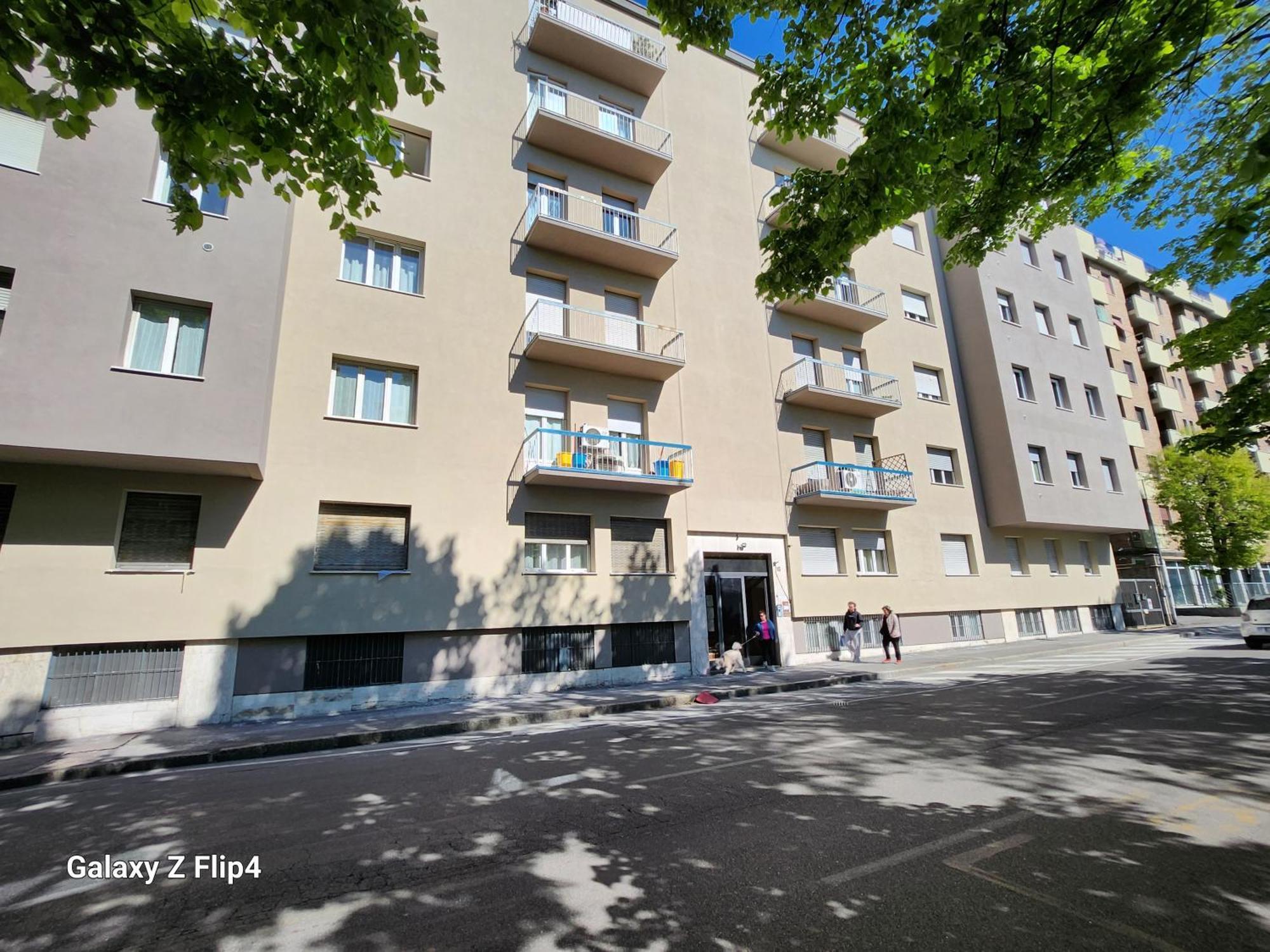 Hb Bonomelli 15 Hotell Bergamo Eksteriør bilde